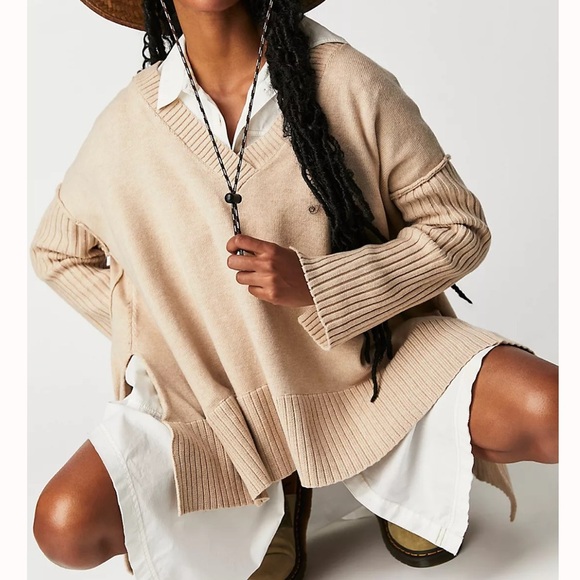 Free People Orion A Line Tunic Sweater NWT - Picture 2 of 13